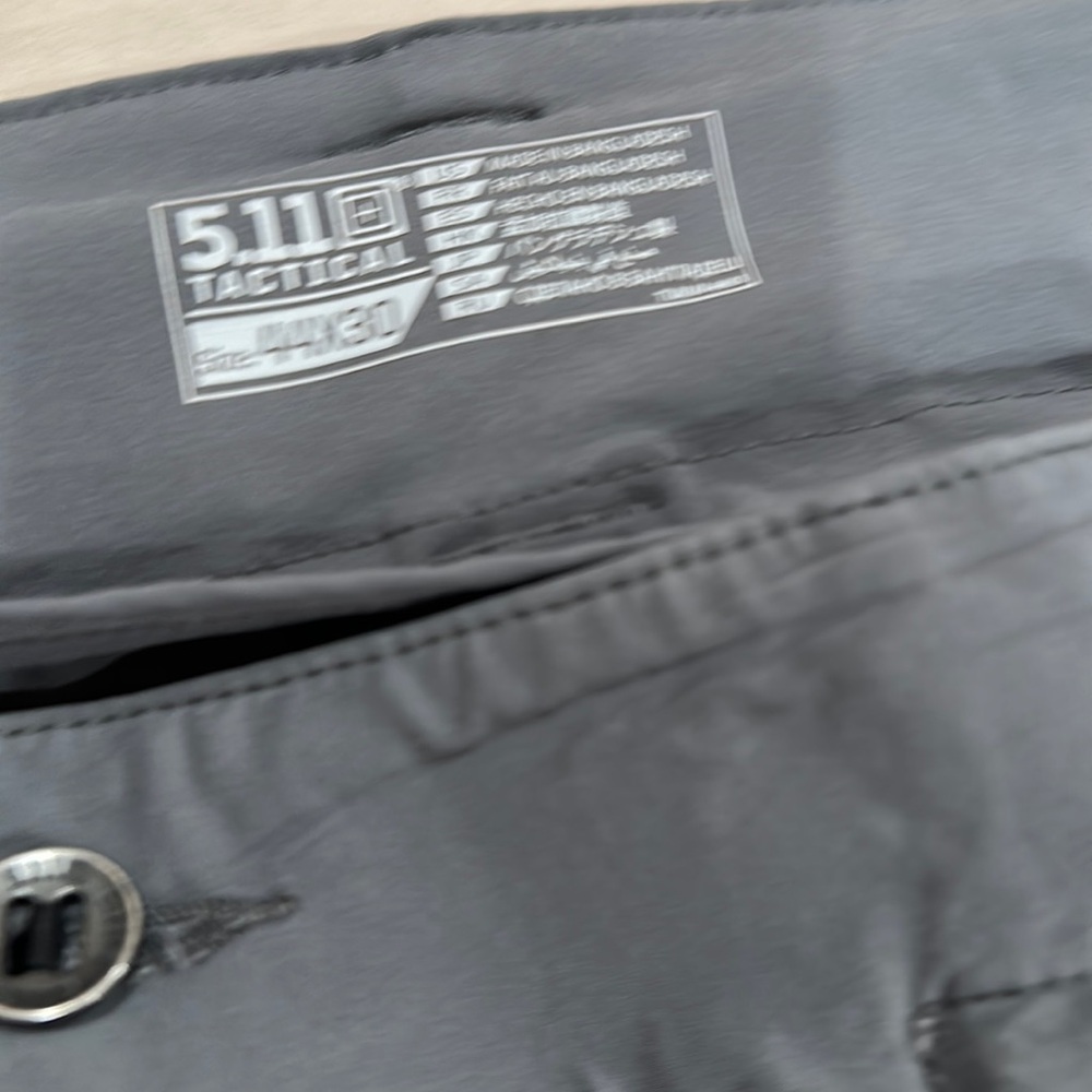 Mens 511 Tactical Pants sz 44 x 30 gray